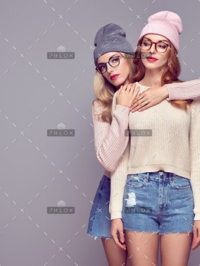 demo-attachment-734-fashion-PEDRFAA